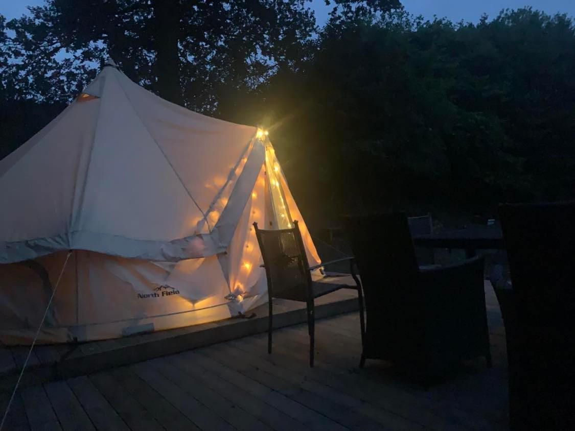 Glamping Mi Casa Tu Casadk Hotel Vissenbjerg Bagian luar foto